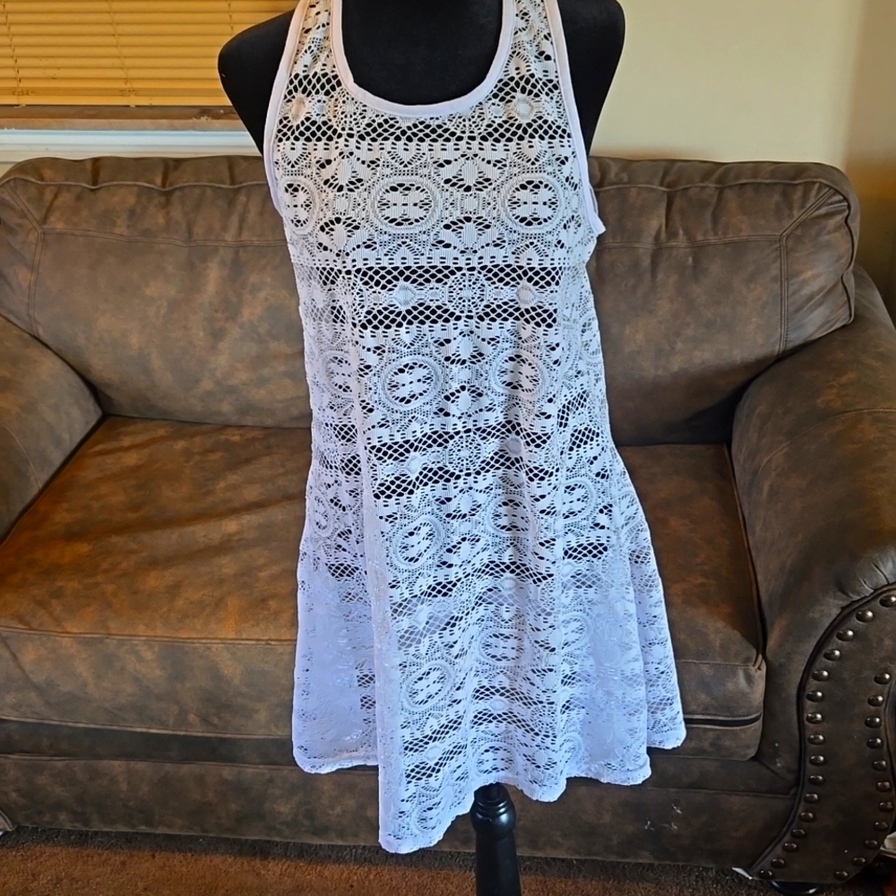 West Loop White Bathing Suit CoverUp - Picture 3 of 8